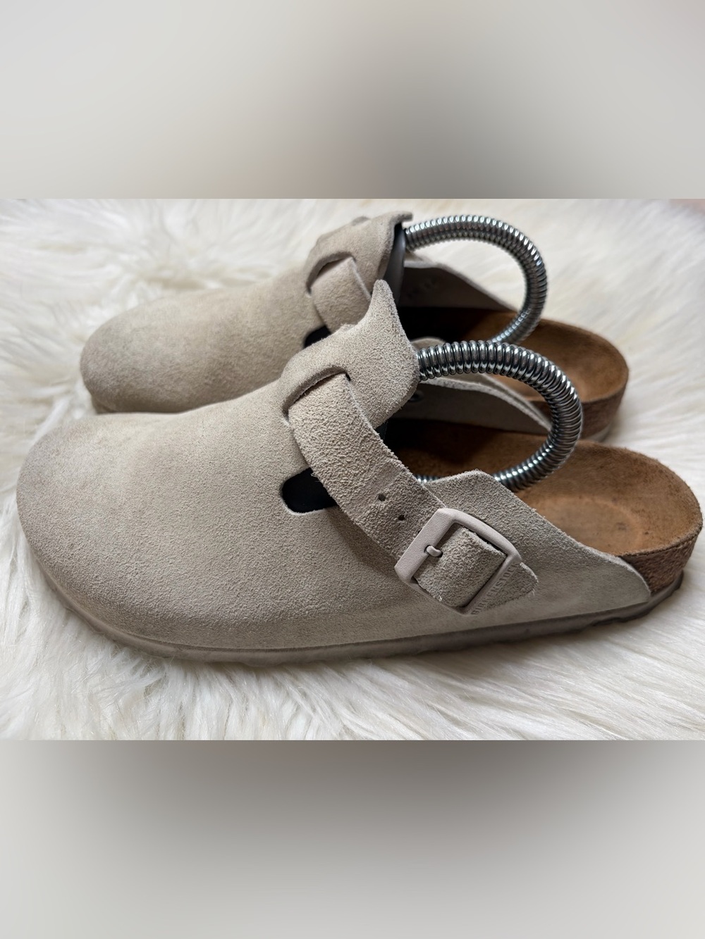 🍂Birkenstock Boston Women’s Clogs Suede Taupe Cream Size 37/ US 6